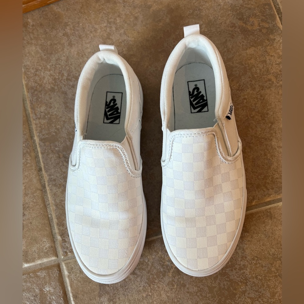 Vans True White Youth Size 4 Slip-On Checkerboard Shoes Kids